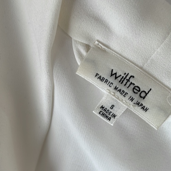 Wilfred (Aritzia) White Silk Dress with optional tassel drawstring - Picture 3 of 4